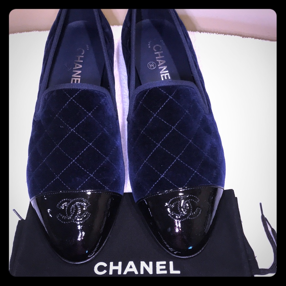 COPY - Chanel brand new velvet flats.